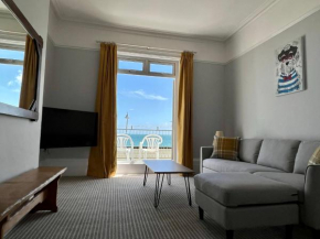 Clifton Seafront Apartments - Isle of Wight